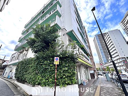 【Breeze、 green scent】澄み切った空気。移ろう季節の中、ゆっくりと流れる時間。幸せを噛みしめる穏やかな生活。