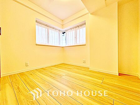 【居室】家具のレイアウトがしやすく、暮らしに合わせやすい物件。