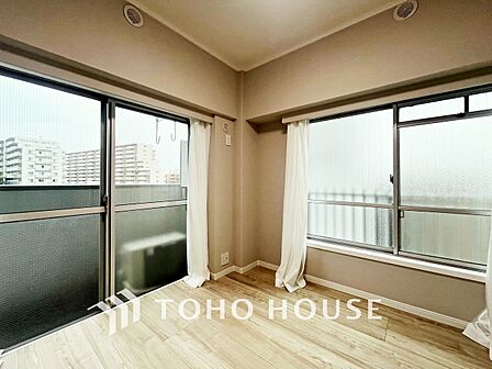 【PRIVATE ROOM】※この画像の家具の配置には、生成AIによる加工を施しております。なお、家具や調度品は、販売価格に含まれません。
