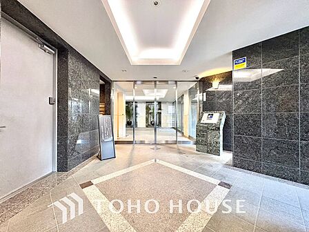 【ENTRANCE】◆安心◆して歩ける。安心して家族の帰りを待てる。そんな安心を感じさせる住環境。