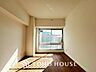 子供部屋：【PRIVATE ROOM】◆属毛離裏◆子は父を手本とし、母に愛育されて成長する。家族の深い繋がり。いつまでも大切にしたい。