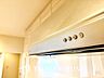 その他：【KITCHEN】◆開放的◆後片付けが楽なシステムキッチン。収納スペースの充実！