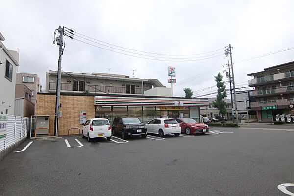 画像6:セブン−イレブン　名古屋五才美町店