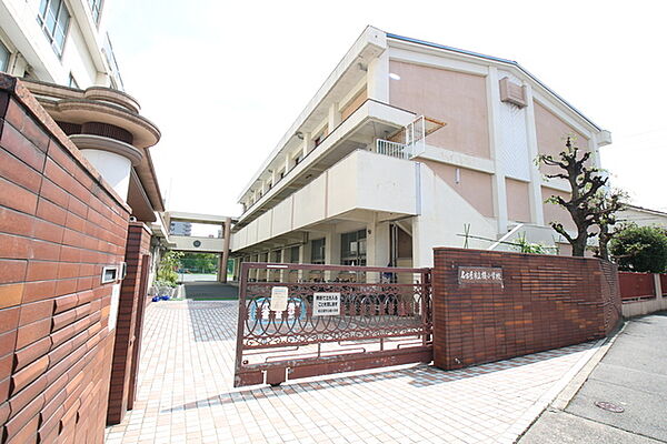 画像8:名古屋市立榎小学校
