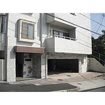 パレス鹿子殿 301 ｜ 愛知県名古屋市千種区徳川山町６丁目（賃貸マンション2LDK・3階・74.65㎡） その1