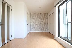 響 102 1階1Kのリビング/ダイニング