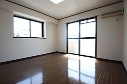 エトワール本郷 305 3階1Kのリビング/ダイニング