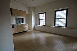 FONTANA(フォンターナ) 201 2階1LDKのリビング/ダイニング