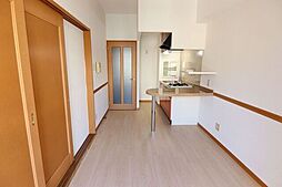 ヴェルジュコートI 202 2階1LDKのリビング/ダイニング