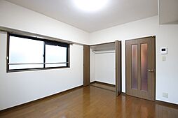 グランモール一社 203 2階1Kのリビング/ダイニング