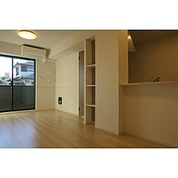 スマイルローズＩＳＭ 103 1階1LDKのリビング/ダイニング