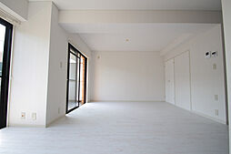 南山ハイツ 302 3階3LDKのリビング/ダイニング