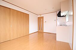 フローレス・コート 205 2階1LDKのリビング/ダイニング