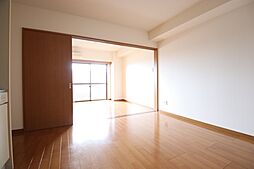 センチュリーパーク野田 302 3階1LDKのリビング/ダイニング