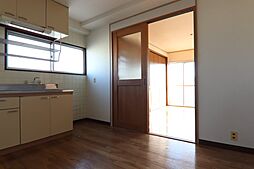 亀島サンダイマンション E-5 5階2DKのリビング/ダイニング