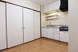 メゾン北千種 4C 4階2DKのリビング/ダイニング