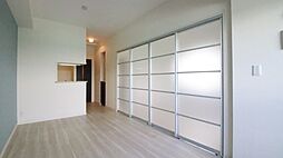 レインボーピア八熊 203 2階1LDKのリビング/ダイニング