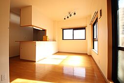 Bonne Chance II 405 4階1LDKのリビング/ダイニング