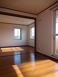 ラ・ビアージュ 101 1階2LDKのリビング/ダイニング