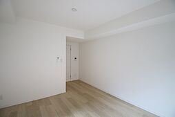 ロンドプラット 303 3階1Kのリビング/ダイニング