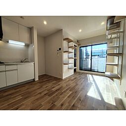 Coco Cat 岩塚 301 3階1LDKのリビング/ダイニング