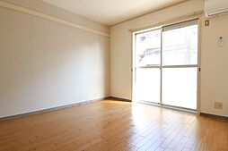 ラ・フォーレ駒方　A棟 101 1階ワンルームのリビング/ダイニング