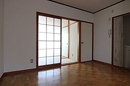 第2リバーサイド清水 103 1階2LDKのリビング/ダイニング