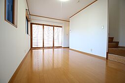 セルテス5 102 1階3LDKのリビング/ダイニング