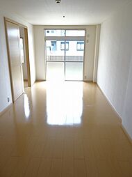 サンメゾン藤 102 1階1LDKのリビング/ダイニング