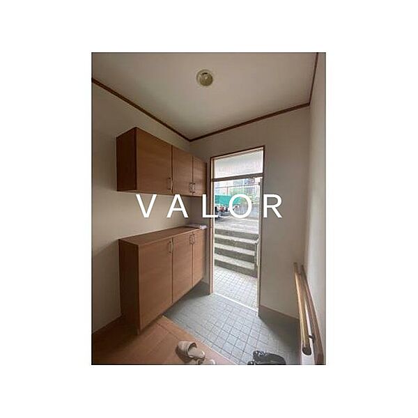 detached 東京都稲城市平尾２丁目11-11

地図を見る