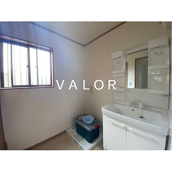 detached 東京都稲城市平尾２丁目11-11

地図を見る