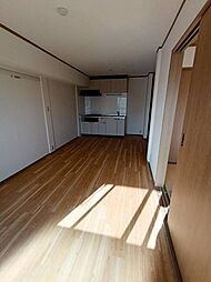 東急田園都市線 二子玉川駅 3.4kmの賃貸マンション 3階2LDKのリビング/ダイニング