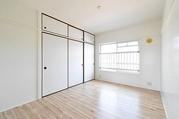 apartment 栃木県佐野市米山南町53-3
米山南町の賃貸情報を見る
物件地図