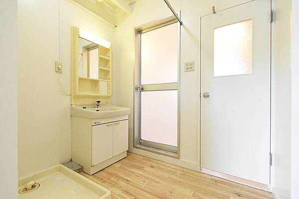 apartment 茨城県下妻市黒駒1075-2
黒駒の賃貸情報を見る
物件地図