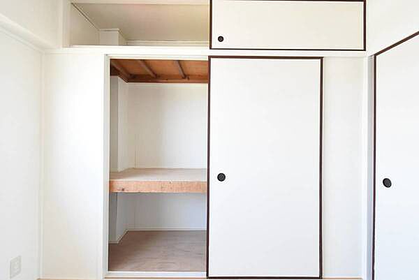 apartment 東京都港区虎ノ門４丁目3-13　ヒューリック神谷町ビル4階