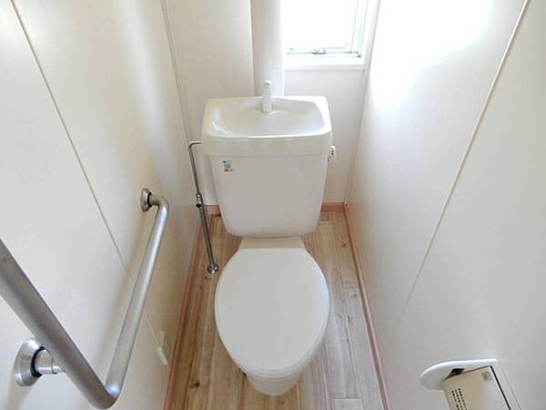 apartment 秋田県大仙市戸地谷字天ヶ沢185-5
戸地谷の賃貸情報を見る
物件地図