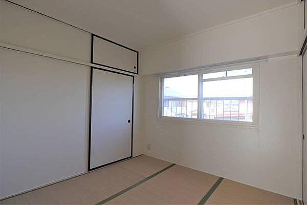 apartment 東京都港区虎ノ門４丁目3-13　ヒューリック神谷町ビル4階