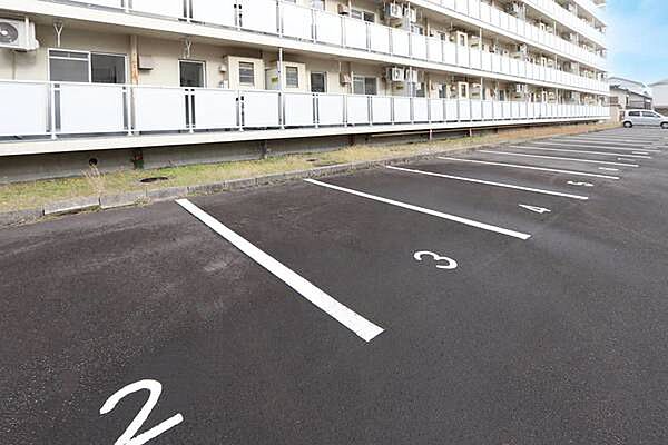 apartment 秋田県由利本荘市石脇字田尻28-275
石脇（その他）の賃貸情報を見る
物件地図