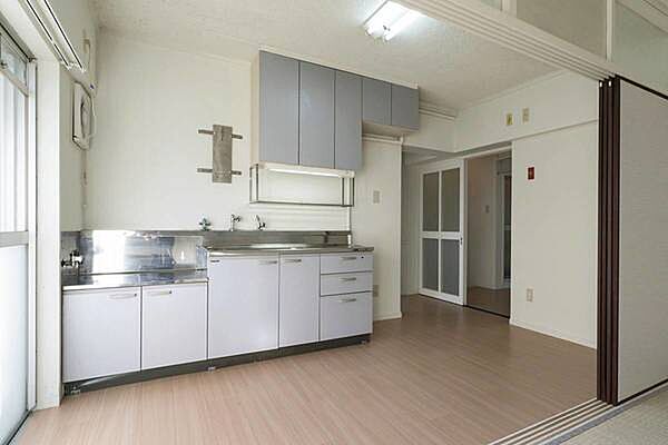apartment 宮城県石巻市流留字七勺47-2
流留の賃貸情報を見る
物件地図