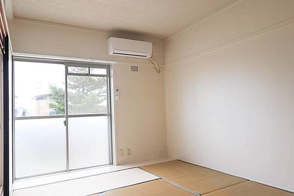apartment 秋田県能代市能代町字中川原33-41
中川原の賃貸情報を見る
物件地図