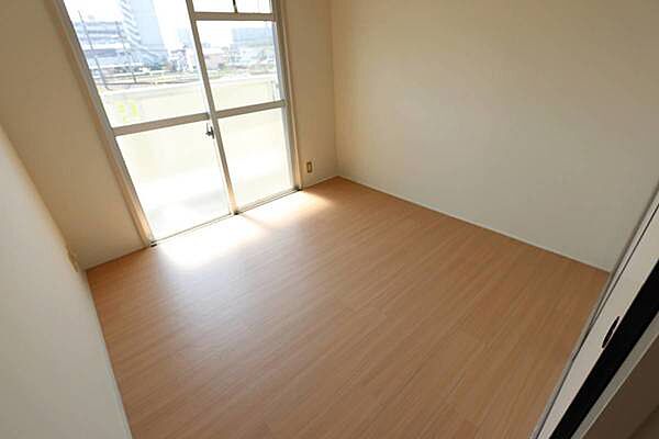 apartment 岩手県一関市真柴字中田41-286
真柴の賃貸情報を見る
物件地図