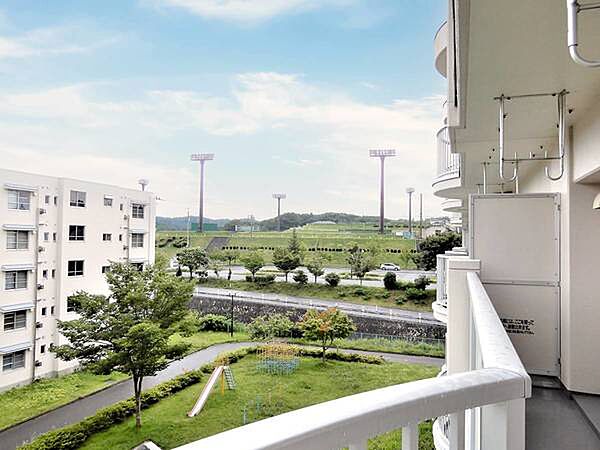 apartment 岩手県一関市花泉町花泉字伊勢沢14-4
花泉町花泉の賃貸情報を見る
物件地図