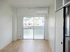 ビレッジハウス逆川1号棟