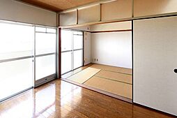 居間