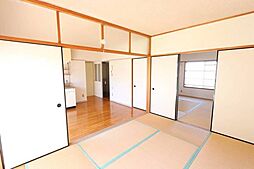居間