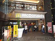 マクドナルド江坂ハートランド店 徒歩4分。 310m
