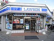 ローソン 水無瀬駅前店 徒歩24分。 1870m