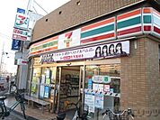 セブンイレブン摂津千里丘2丁目店 徒歩11分。 810m