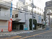 医療法人篤靜会谷川記念病院 徒歩55分。 4370m