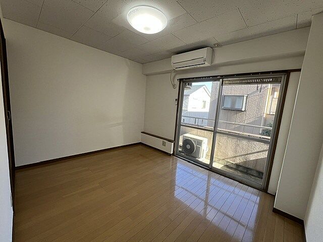 洋室 メゾンホクソー 3階/303